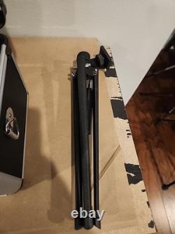 BARSKA Spotting Scope 25-125X88 + Tripod And Case