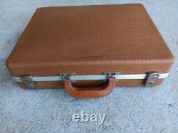 Bausch & Lomb Spotting Telescope with Tripod and Case