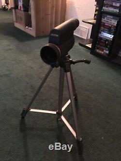Leupold 12-40X60mm Gold Ring Spotting Scope black finish comes with tripod