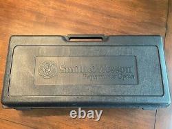 Smith & Wesson 20-60x80mm Spotting Scope with hard case, tripod and window mount