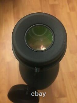 Swarovski STX 95 Straight Modular Spotting Scope and 30-70x Eyepiece Excellent