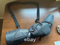 Vanguard ENDEAVOR HD 82A Spotting Scope with 20-60x Zoom EUC