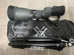 Vortex DIAMONDBACK HD 20-60X85 STRAIGHT Spotting Scope with Vortex Mountain Pass