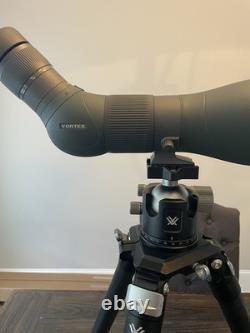 Vortex RAZOR UHD 85mm Spotting Scope Radian Carbon Tripod Combo