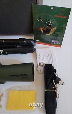 Winchester WT-541 Hunting Spotting Scope in Case withBox Tripod + Accessories