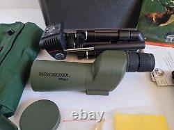 Winchester WT-541 Hunting Spotting Scope in Case withBox Tripod + Accessories